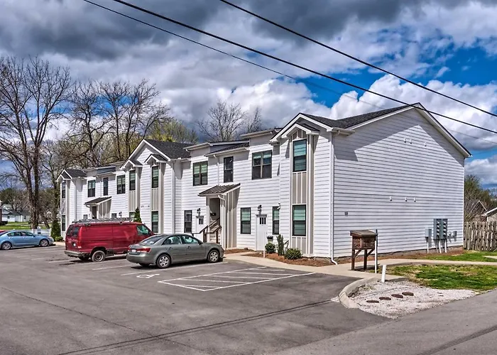 Updated Apt 1 Mi To Western Kentucky University!