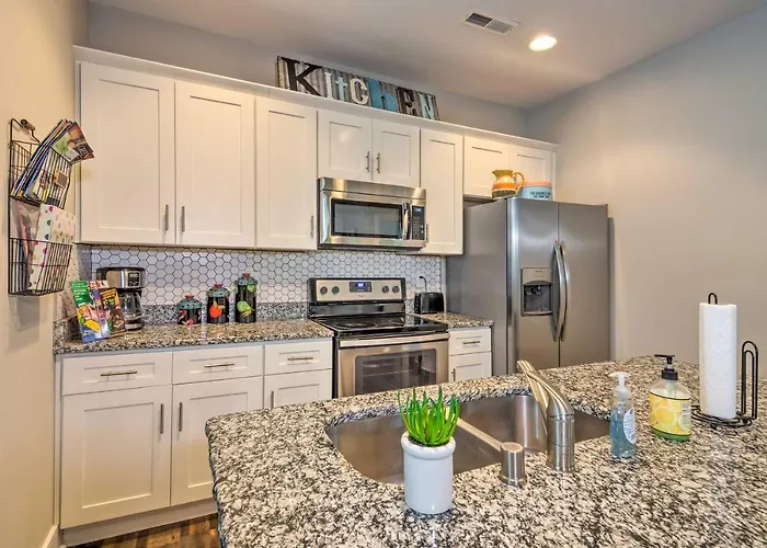 Updated Apt 1 Mi To Western Kentucky University!