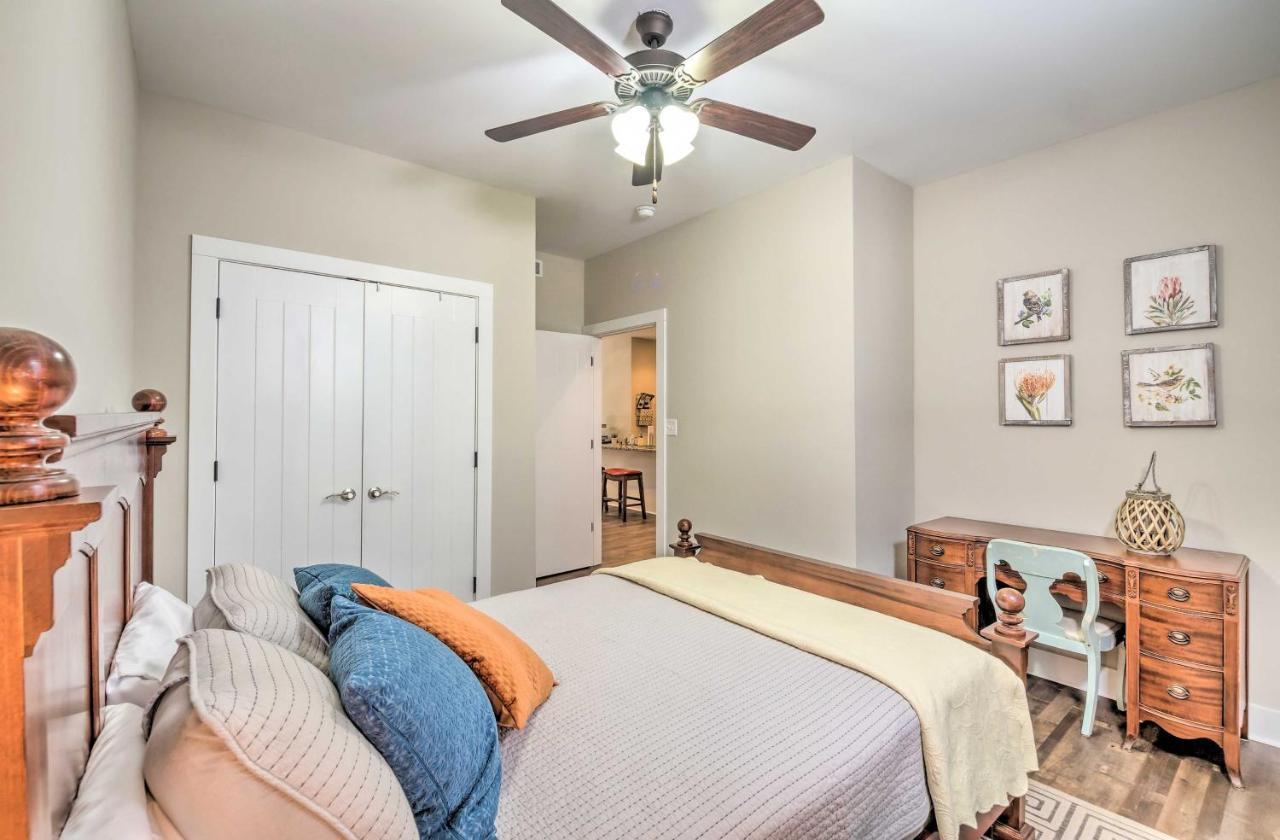 Updated 1 Mi To Western Kentucky University! * Bowling Green